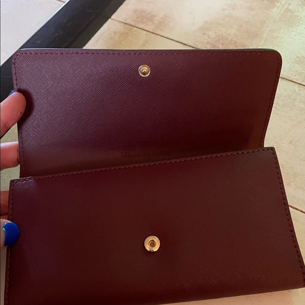 New wallet - Picture 2 of 4